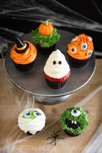 Load image into Gallery viewer, Halloween Cupcake decorating class